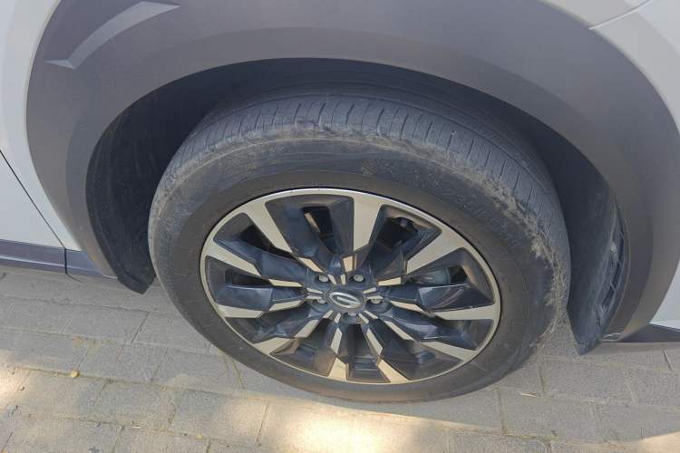 Used GAC Trumpchi EMKOO 2022 2.0 ATK TwinStar Pro Edition Right Front Wheel Hub