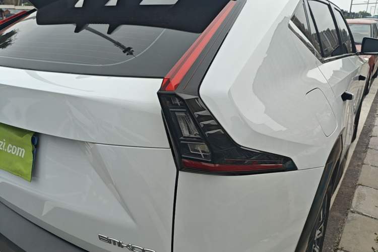 Used GAC Trumpchi EMKOO 2022 1.5T Supernova Pro Edition Right Rear Taillight
