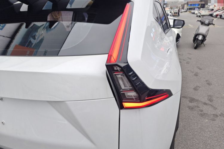 Used GAC Trumpchi EMKOO 2022 2.0 ATK Gemini Edition Right Rear Taillight