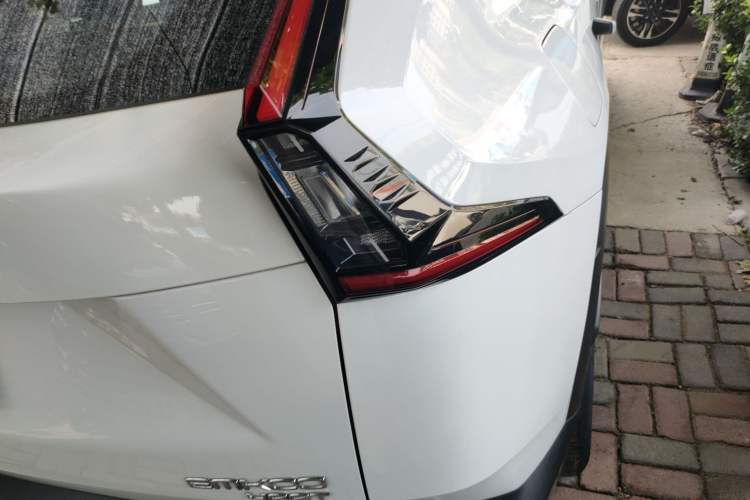 Used GAC Trumpchi EMKOO 2022 2.0T Neutron Star Pro Edition Right Rear Taillight