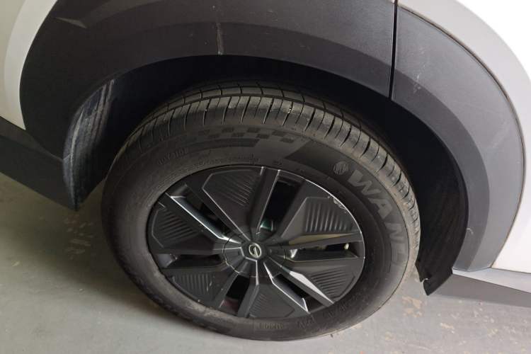 Used GAC Trumpchi EMKOO 2022 2.0 ATK Gemini Edition Right Rear Wheel Hub