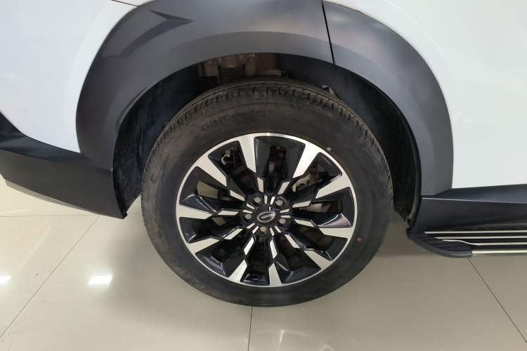 Used GAC Trumpchi EMKOO 2022 2.0 ATK TwinStar Pro Edition Right Rear Wheel Hub