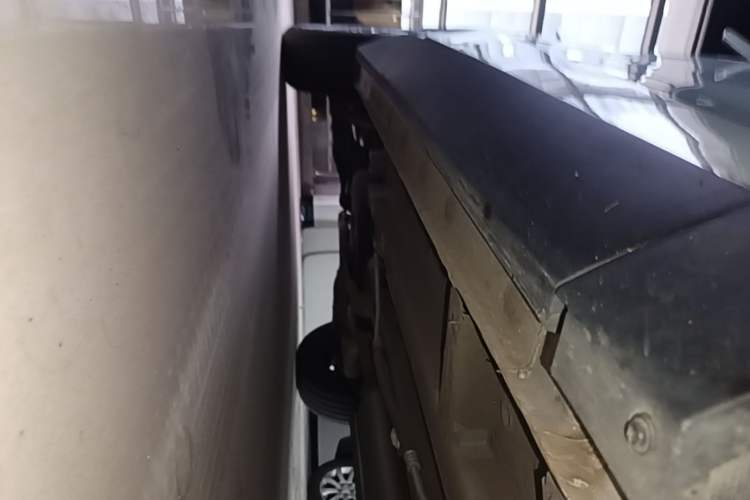 Used GAC Trumpchi EMKOO 2022 2.0 ATK Gemini Edition Right Side Sill