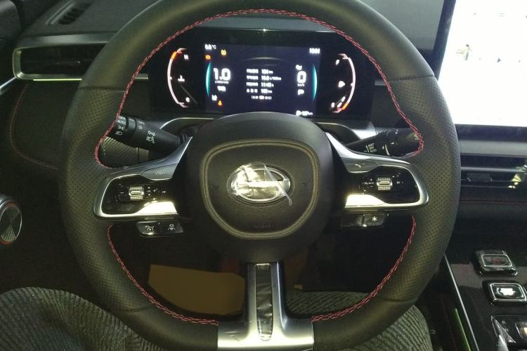 Used GAC Trumpchi EMKOO 2022 1.5T Supernova Pro Edition Steering Wheel