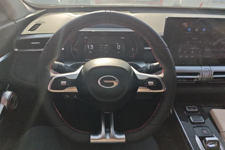 Used GAC Trumpchi EMKOO 2022 1.5T Supernova Edition Steering Wheel