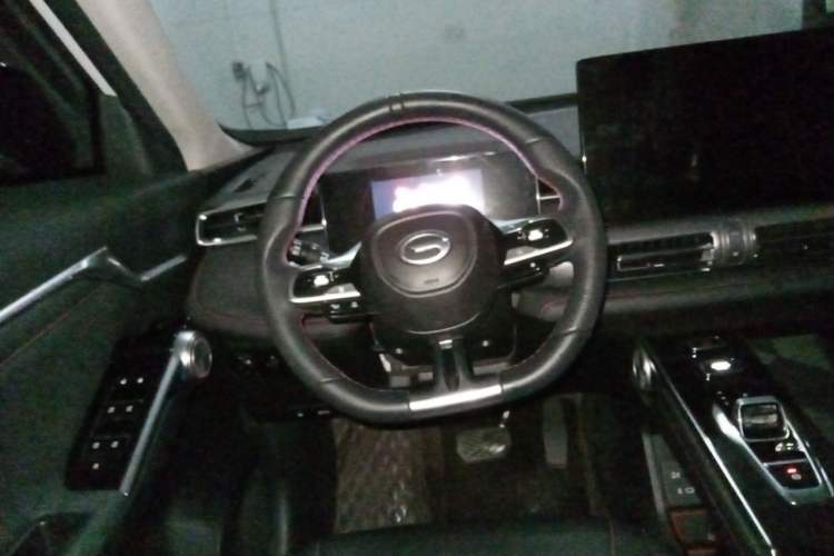 Used GAC Trumpchi EMKOO 2022 1.5T Supernova Pro Edition Steering Wheel