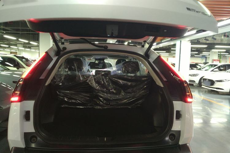 Used GAC Trumpchi EMKOO 2022 1.5T Supernova Pro Edition Trunk