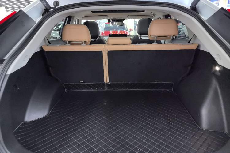 Used GAC Trumpchi EMKOO 2022 1.5T Supernova Pro Edition Trunk