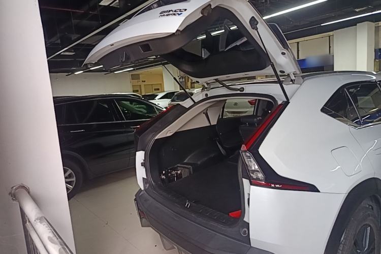 Used GAC Trumpchi EMKOO 2022 2.0 ATK Gemini Edition Trunk