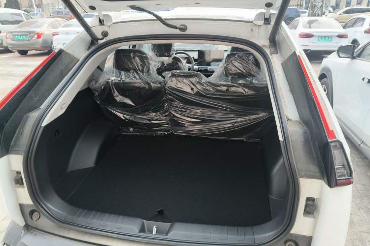 Used GAC Trumpchi EMKOO 2022 1.5T Supernova Pro Edition Trunk