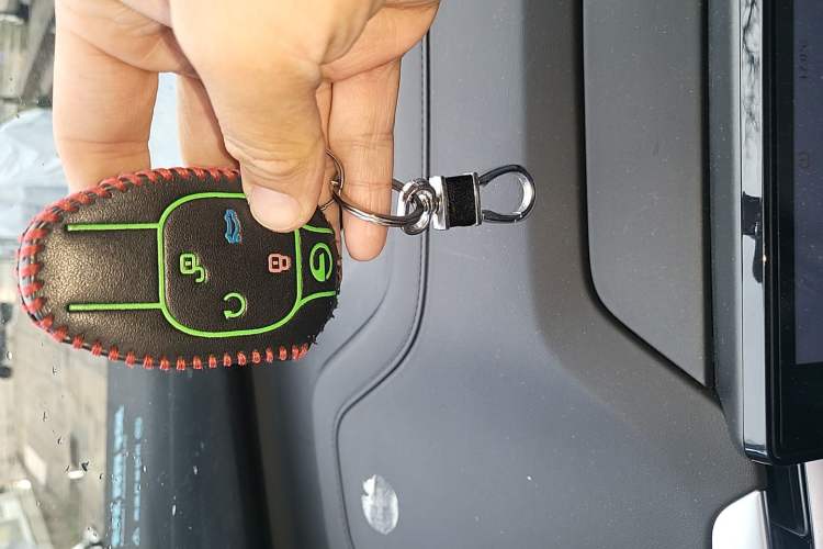 Used GAC Trumpchi EMKOO 2022 1.5T Supernova Max Edition Vehicle Key