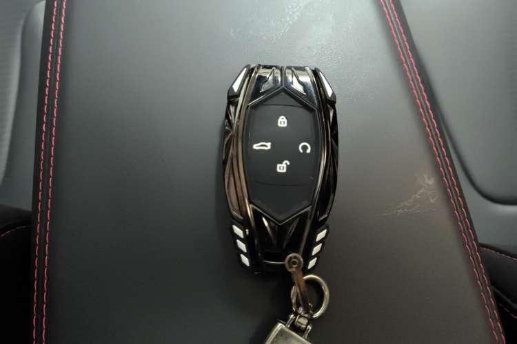 Used GAC Trumpchi EMKOO 2022 1.5T Supernova Edition Vehicle Key