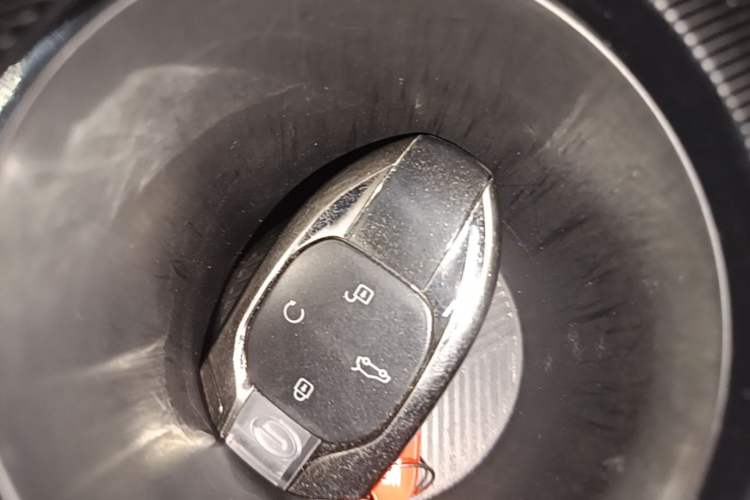 Used GAC Trumpchi EMKOO 2022 2.0 ATK Gemini Edition Vehicle Key