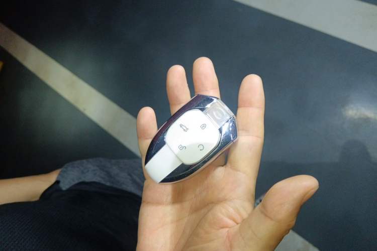 Used GAC Trumpchi EMKOO 2022 2.0 ATK Gemini Edition Vehicle Key