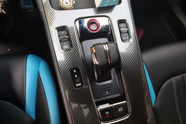 Used GAC Trumpchi EMPOW 2023 270T DCT J16 Galaxy Fighter Edition Gear Lever