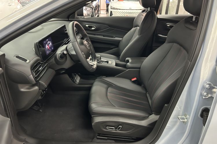 Used GAC Trumpchi EMPOW 2023 Shadow Leopard H High-Energy Hybrid Edition Interior 1