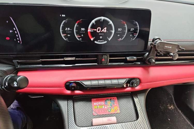 Used GAC Trumpchi EMPOW 2021 270T DCT J15 Version Audio And AC Panel
