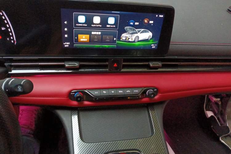 Used GAC Trumpchi EMPOW 2021 270T DCT J15 Version Audio And AC Panel