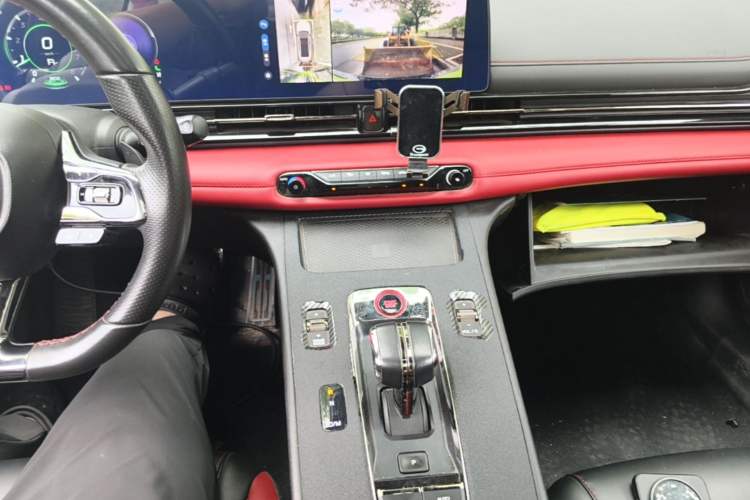 Used GAC Trumpchi EMPOW 2021 270T DCT J16 Version Audio And AC Panel
