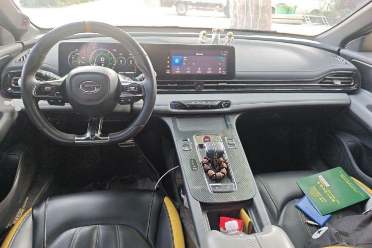 Used GAC Trumpchi EMPOW 2021 270T DCT J16 Version Center Console