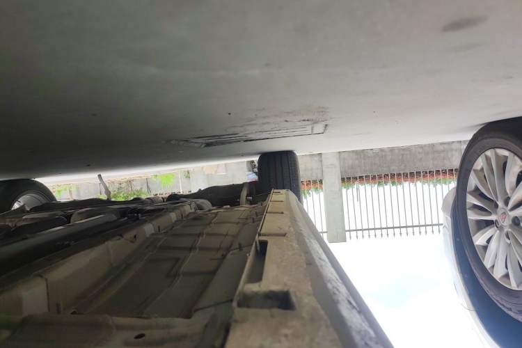 Used GAC Trumpchi EMPOW 2021 270T DCT J16 Version Chassis Front Right