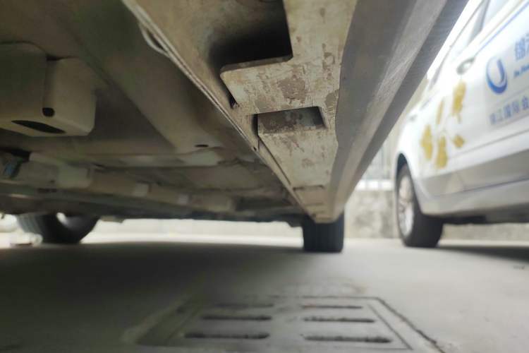 Used GAC Trumpchi EMPOW 2021 270T DCT J16 Version Chassis Rear Right