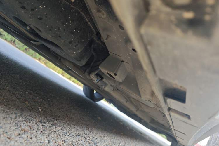 Used GAC Trumpchi EMPOW 2021 270T DCT J16 Version Chassis Rear Right