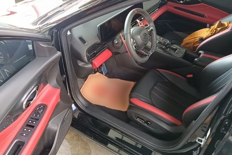 Used GAC Trumpchi EMPOW 2021 270T DCT J15 Version Driver Seat