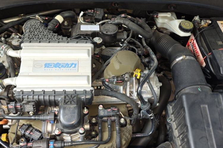 Used GAC Trumpchi EMPOW 2021 270T DCT J15 Version Engine Bay
