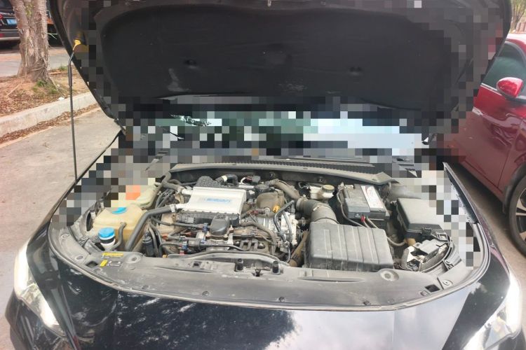 Used GAC Trumpchi EMPOW 2021 270T DCT J16 Version Engine Bay