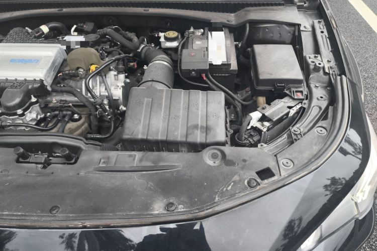 Used GAC Trumpchi EMPOW 2021 270T DCT J15 Version Engine Bay Left