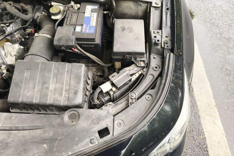 Used GAC Trumpchi EMPOW 2021 270T DCT J16 Version Engine Bay Left