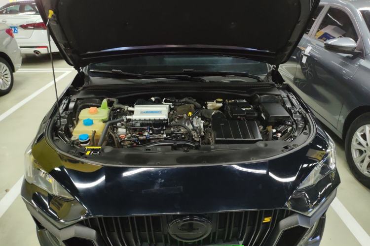 Used GAC Trumpchi EMPOW 2021 270T DCT J15 Version Engine Bay