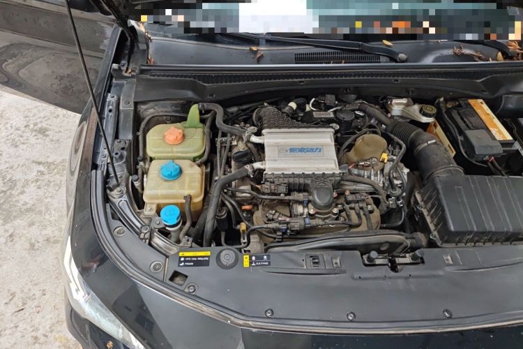 Used GAC Trumpchi EMPOW 2021 270T DCT J15 Version Engine Bay Right