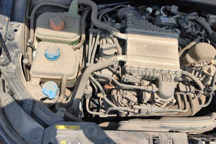 Used GAC Trumpchi EMPOW 2021 270T DCT J15 Version Engine Bay Right