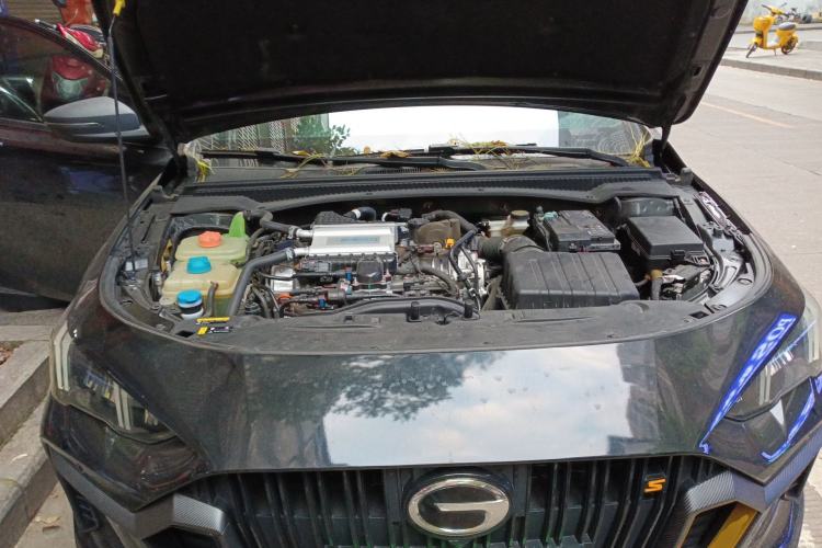 Used GAC Trumpchi EMPOW 2021 270T DCT J15 Version Engine Bay