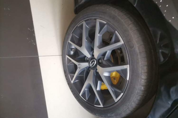 Used GAC Trumpchi EMPOW 2021 270T DCT J16 Version Exterior 5