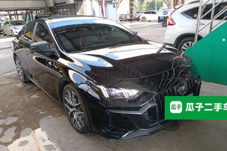 Used GAC Trumpchi EMPOW 2021 270T DCT J15 Version Front Right 45 Deg