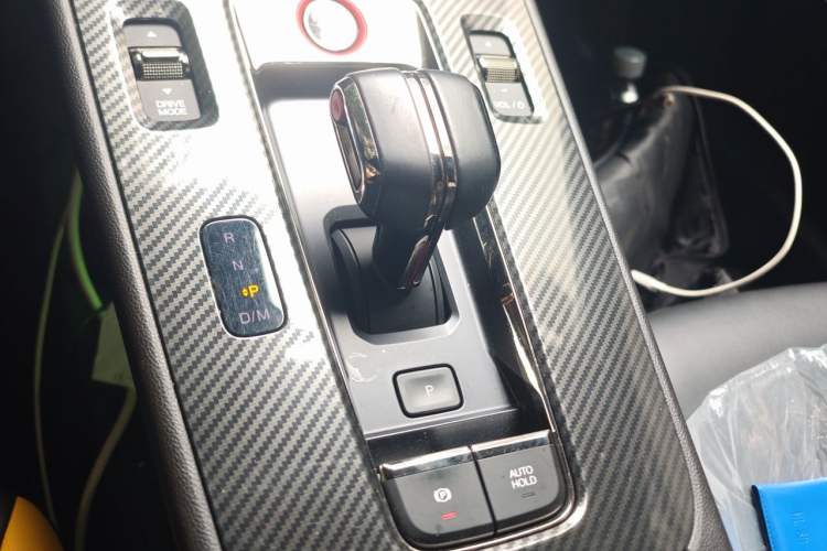 Used GAC Trumpchi EMPOW 2021 270T DCT J15 Version Gear Lever