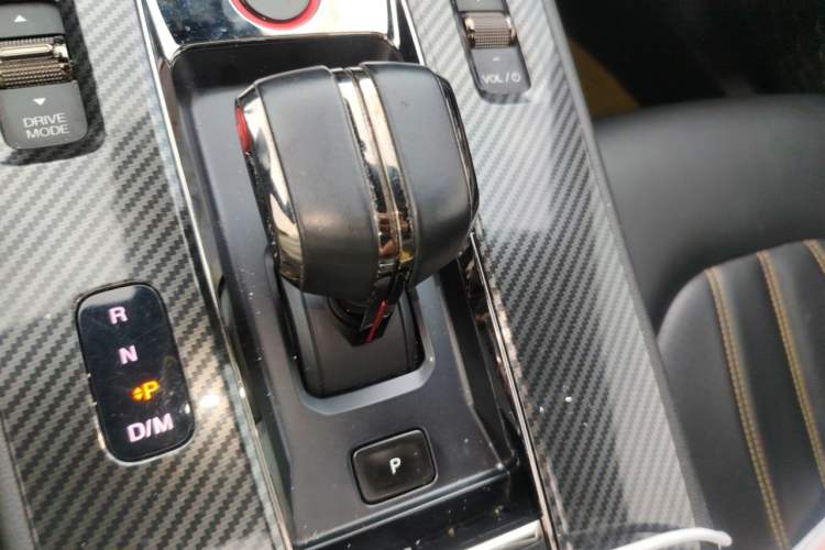 Used GAC Trumpchi EMPOW 2021 270T DCT J15 Version Gear Lever