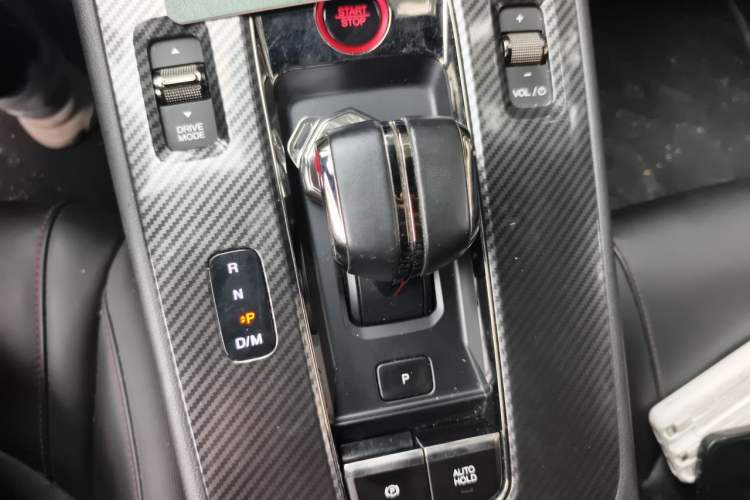 Used GAC Trumpchi EMPOW 2021 270T DCT J16 Version Gear Lever