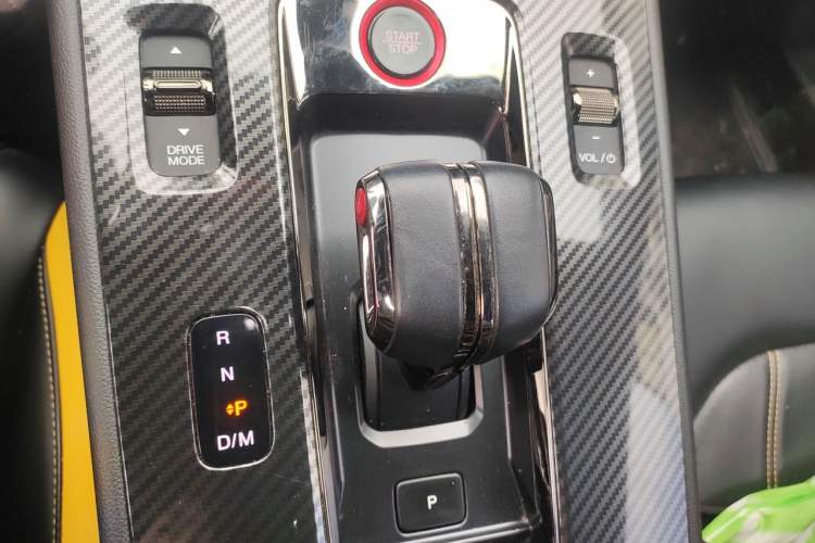 Used GAC Trumpchi EMPOW 2021 270T DCT J16 Version Gear Lever