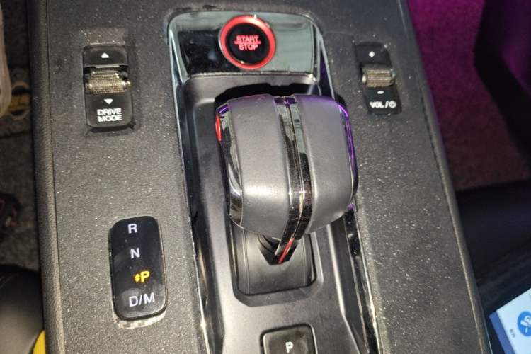 Used GAC Trumpchi EMPOW 2021 270T DCT J16 Version Gear Lever