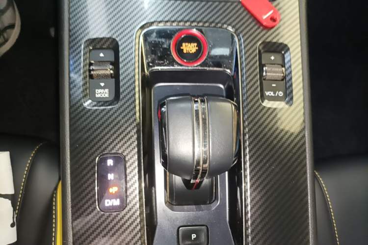 Used GAC Trumpchi EMPOW 2021 270T DCT J15 Version Gear Lever