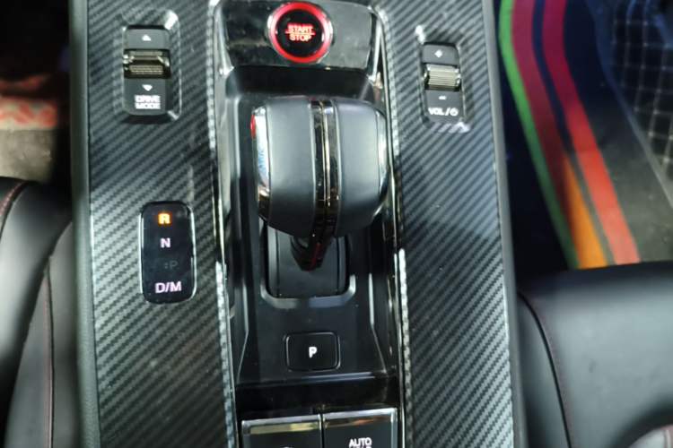 Used GAC Trumpchi EMPOW 2021 270T DCT J15 Version Gear Lever