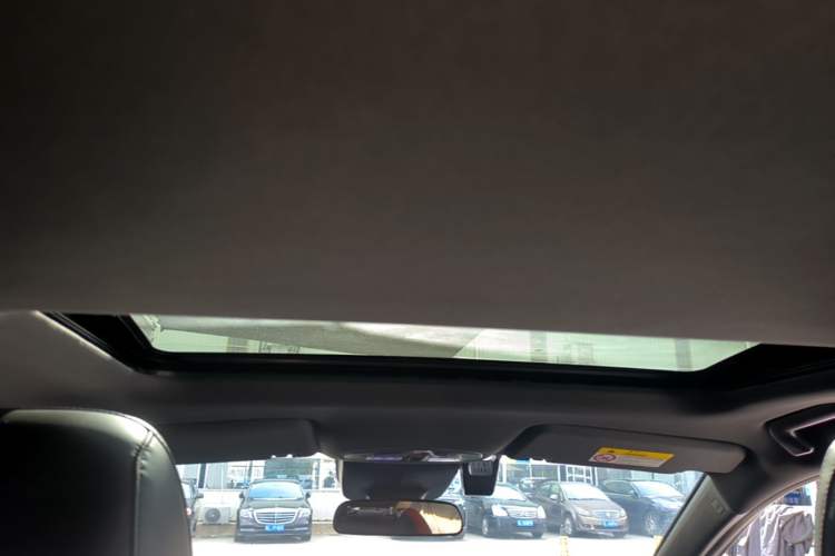 Used GAC Trumpchi EMPOW 2021 270T DCT J15 Version Headliner