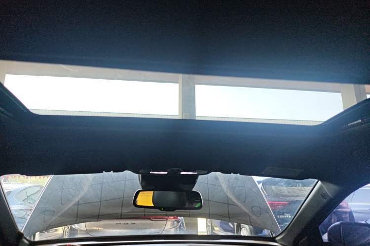 Used GAC Trumpchi EMPOW 2021 270T DCT J16 Version Headliner