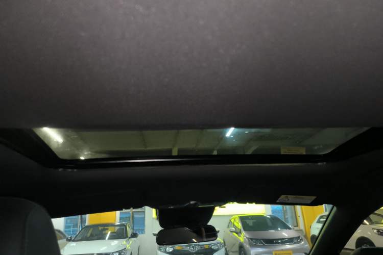 Used GAC Trumpchi EMPOW 2021 270T DCT J15 Version Headliner