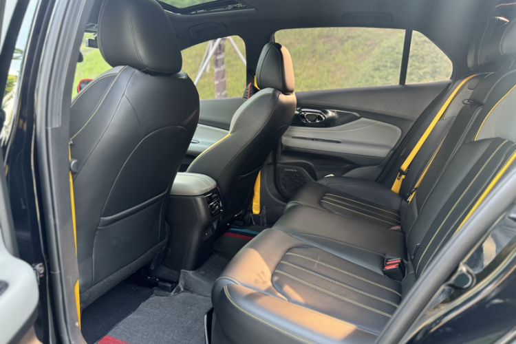 Used GAC Trumpchi EMPOW 2021 270T DCT J15 Version Interior 2