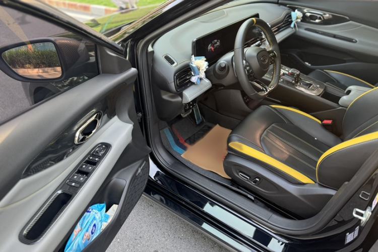 Used GAC Trumpchi EMPOW 2021 270T DCT J15 Version Interior 3